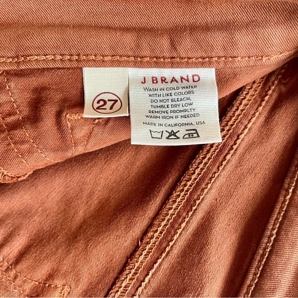 J Brand 811 Mid Rise Jeans - Picture 8 of 8